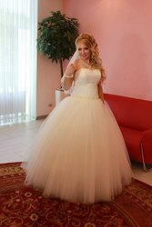 Продам свадебное платье б/у